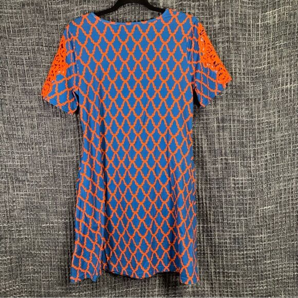 SIMPLY SOUTHERN Short Sleeve Geometric Print Dress with Lace Detail Small #700 - Picture 2 of 10
